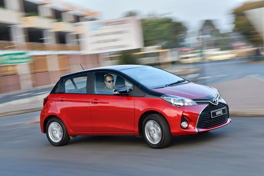  Toyota Yaris Bi-Tone 2016 года  (ZA) (фото 2 из 14)
